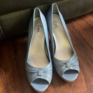 Fioni healed shoes light blue open toe size 8